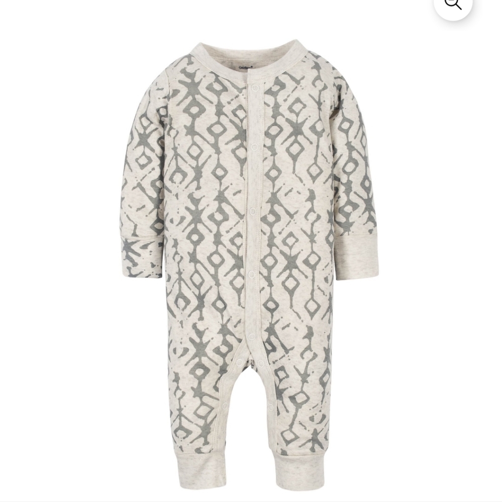Modern Moments by Gerber (Size: 12 Months)